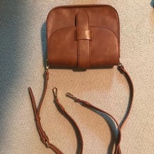 Brown leather shoulder bag